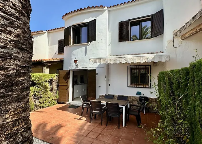 Villa Denia Beach * 德尼亚